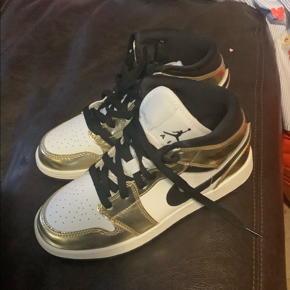 Kids Jordan ones